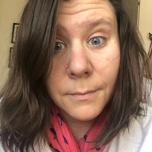 Meet your Posher, Toni